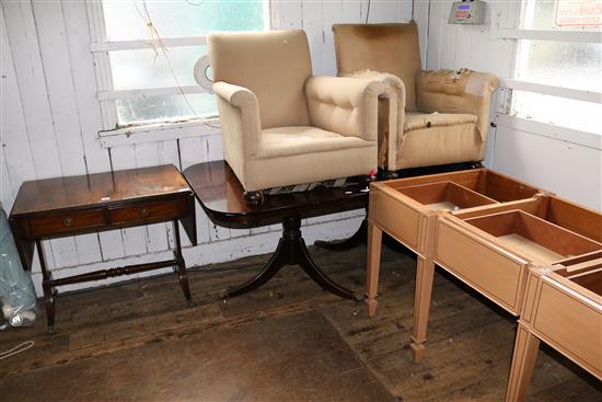 Regency sofa table, metal lamps, side table, dining table etc(-)